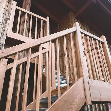 Naturnahes Familienchalet Mit Garten - Wifi - Netflix - Nur 15 Minuten Vom Chiemsee Und 35 Minuten Von Muenchen Entfernt Vogtareuth Bagian luar foto