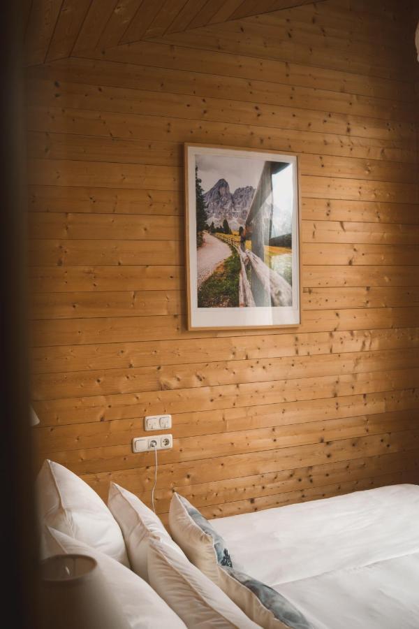 Naturnahes Familienchalet Mit Garten - Wifi - Netflix - Nur 15 Minuten Vom Chiemsee Und 35 Minuten Von Muenchen Entfernt Vogtareuth Bagian luar foto