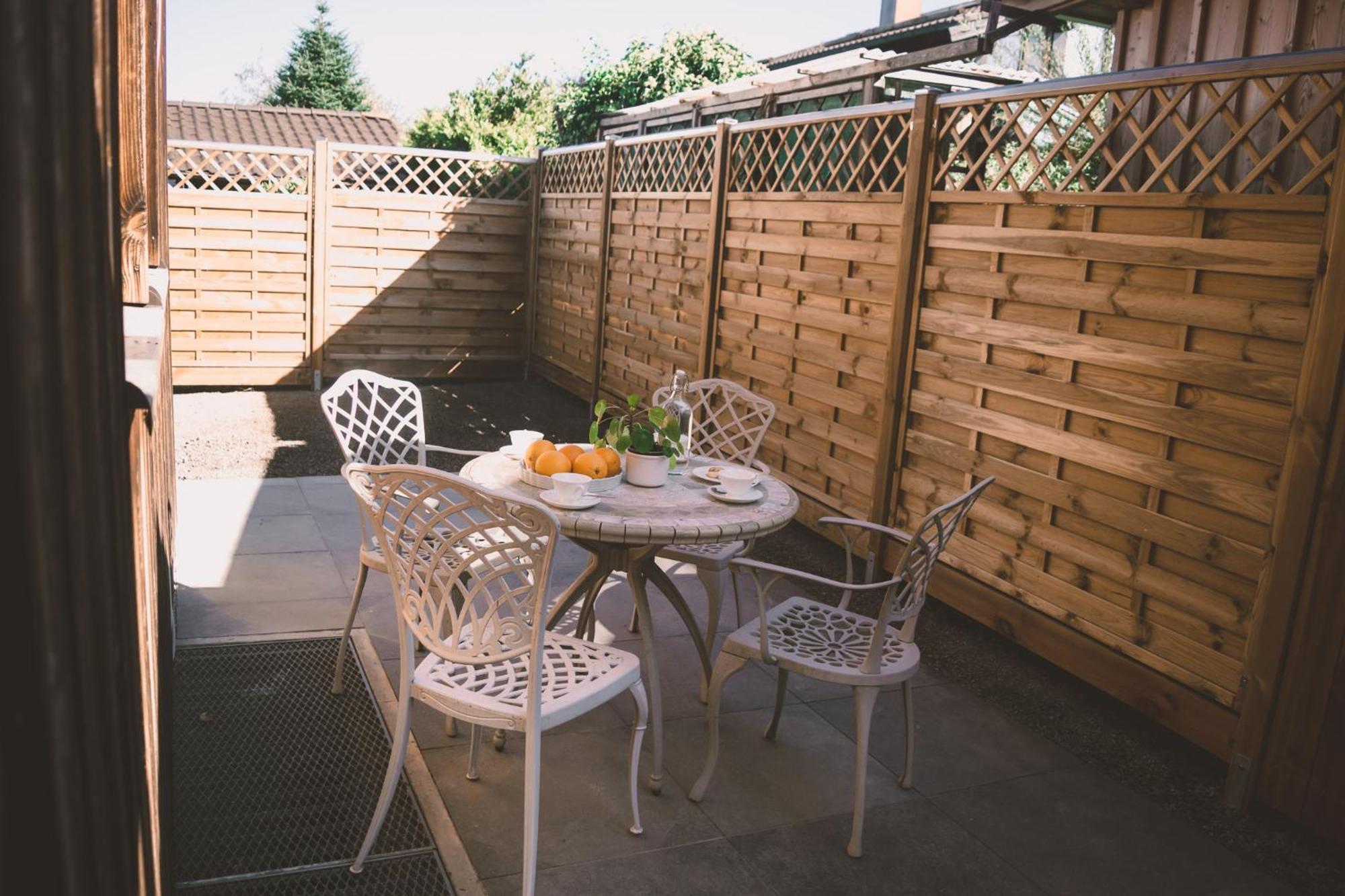Naturnahes Familienchalet Mit Garten - Wifi - Netflix - Nur 15 Minuten Vom Chiemsee Und 35 Minuten Von Muenchen Entfernt Vogtareuth Bagian luar foto